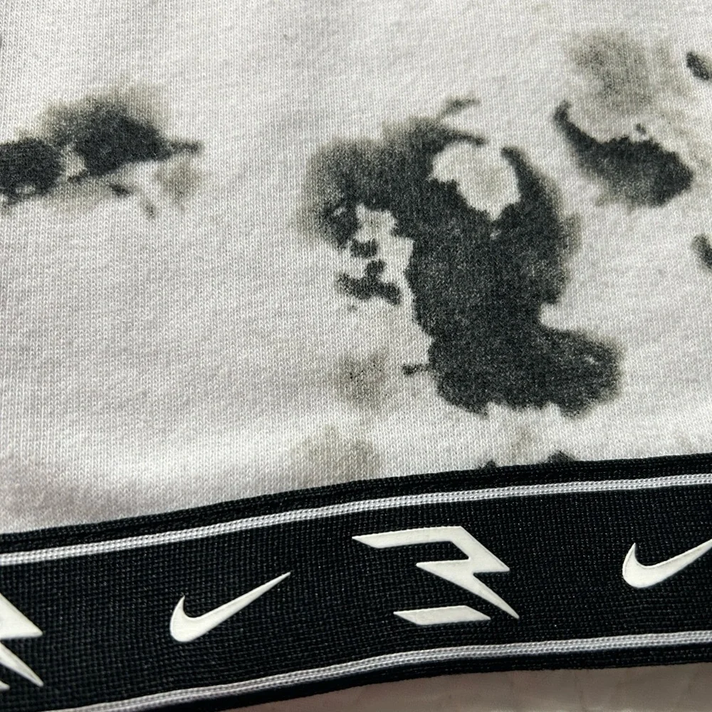 Nike 3 band big kids XL‎ change shorts
